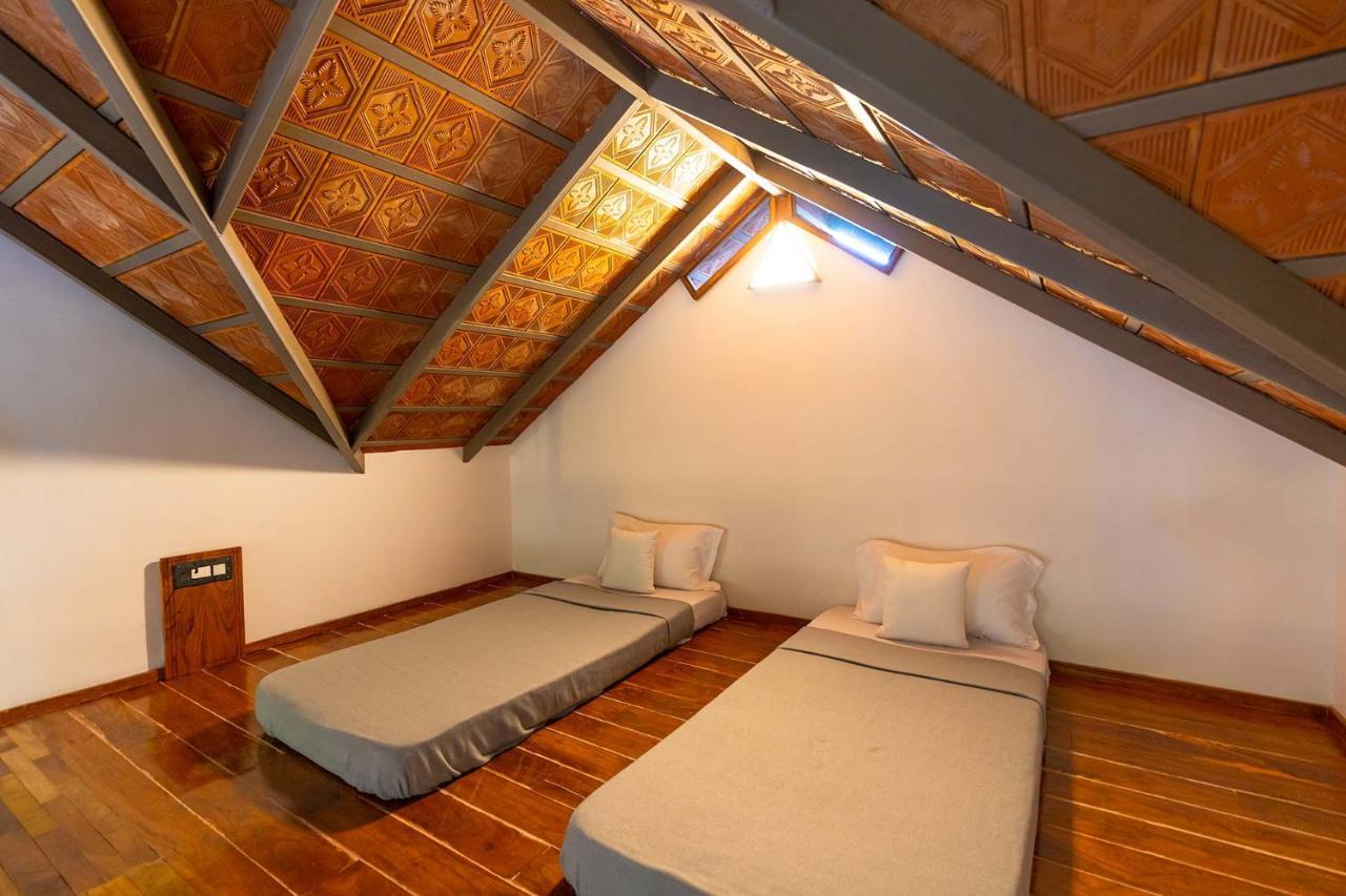 Stayvista At Cicada Chikmagalur 2Bhk Breakfast Included With Amazing View Екстер'єр фото